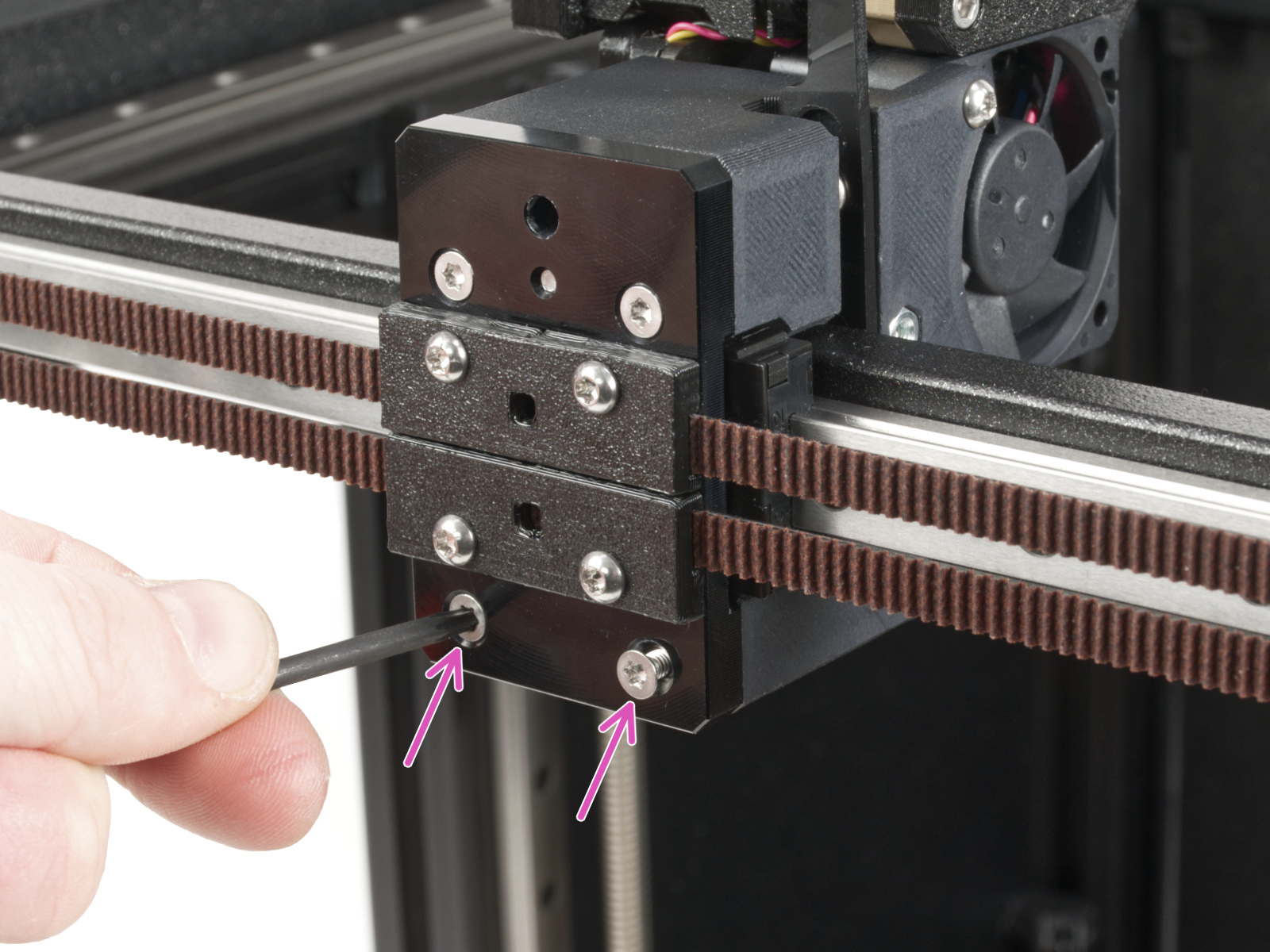Securing the extruder