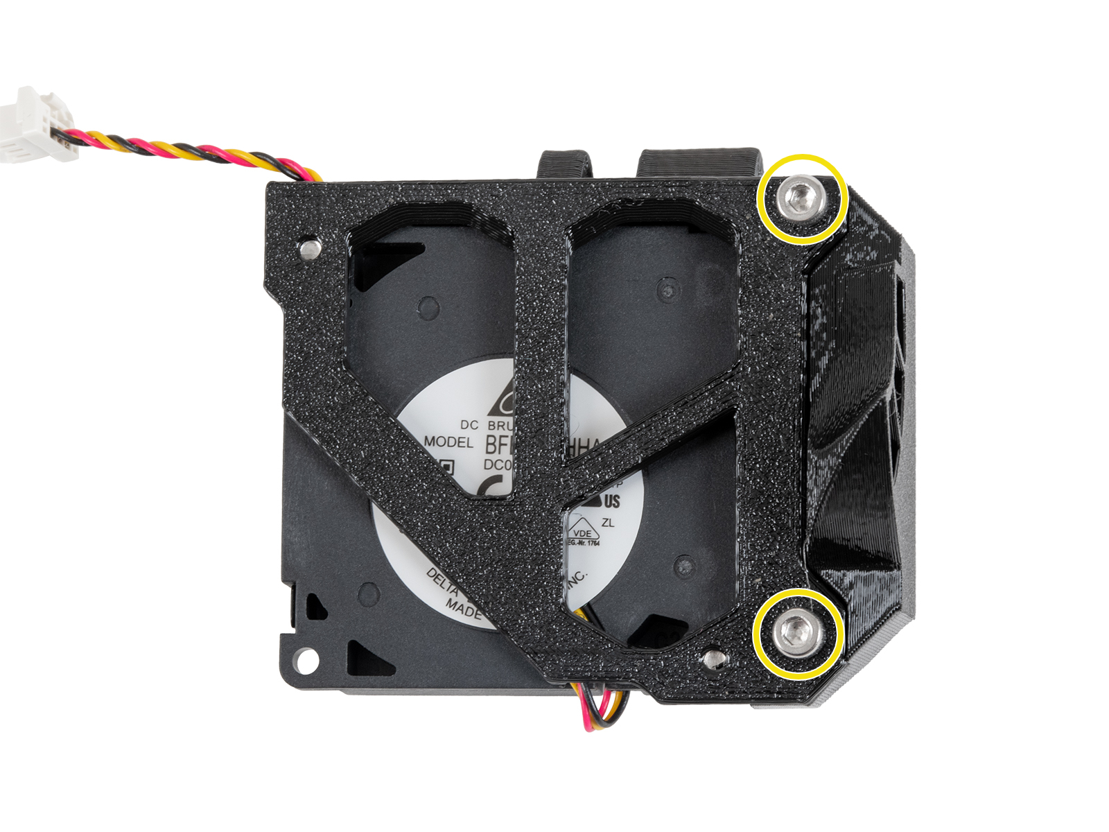 Assembling the fan-door: assembling fan-shroud