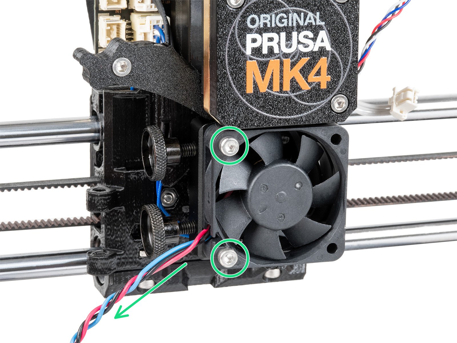 Assembling the hotend fan