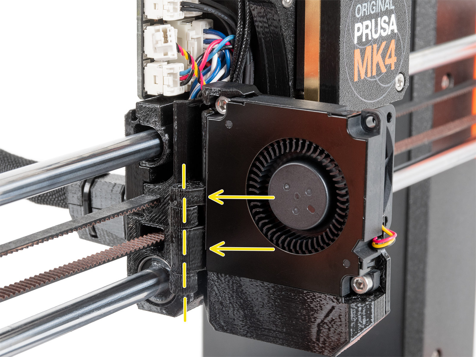 Attaching the fan-door