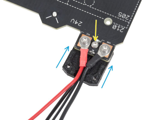 ヒートベッドケーブルカバーボトムの取り付け