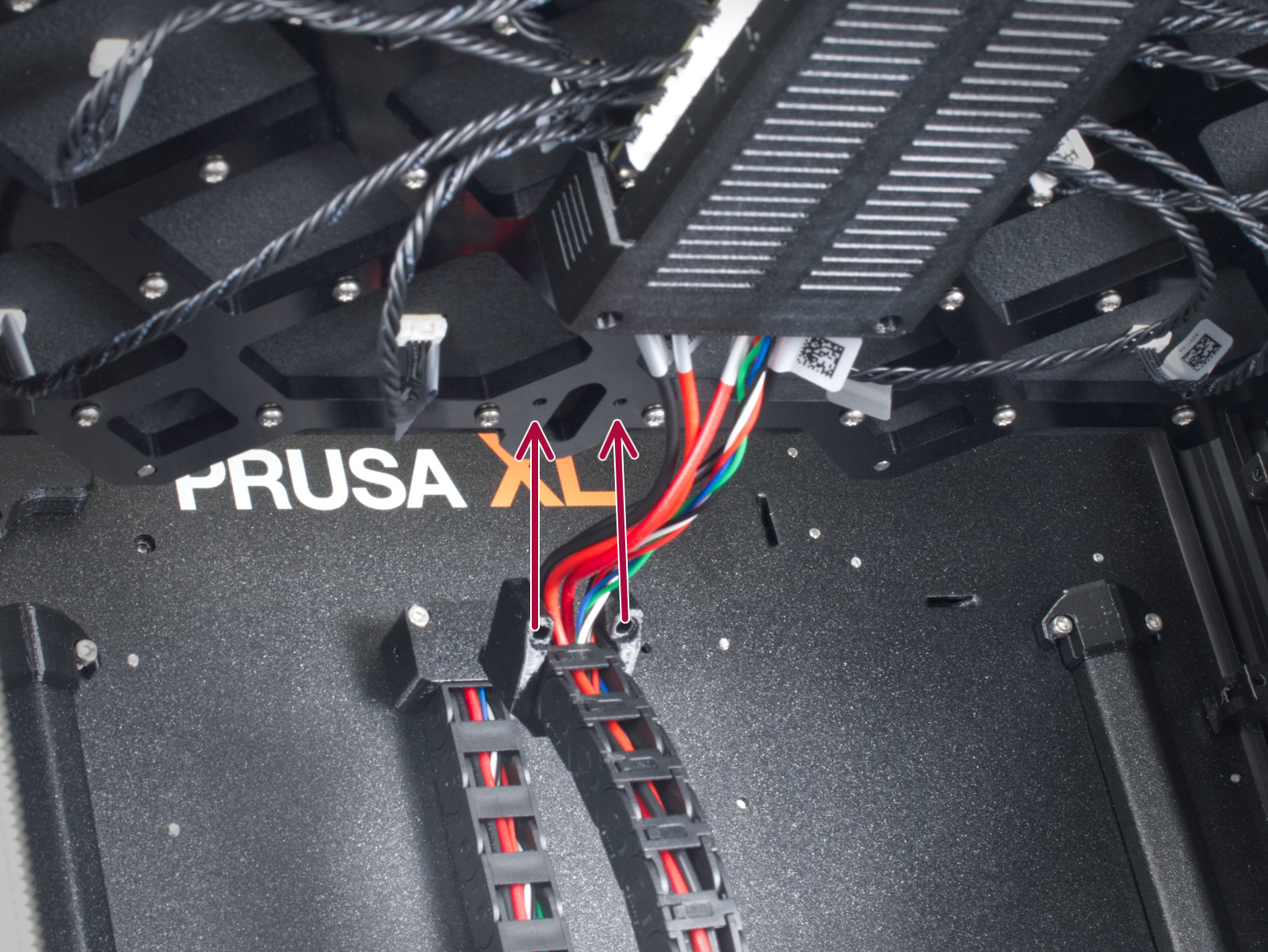 Fixing the heatbed cables