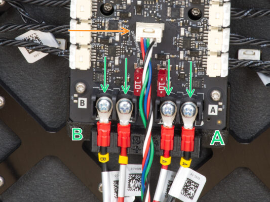 Connecting the Heatbed cables