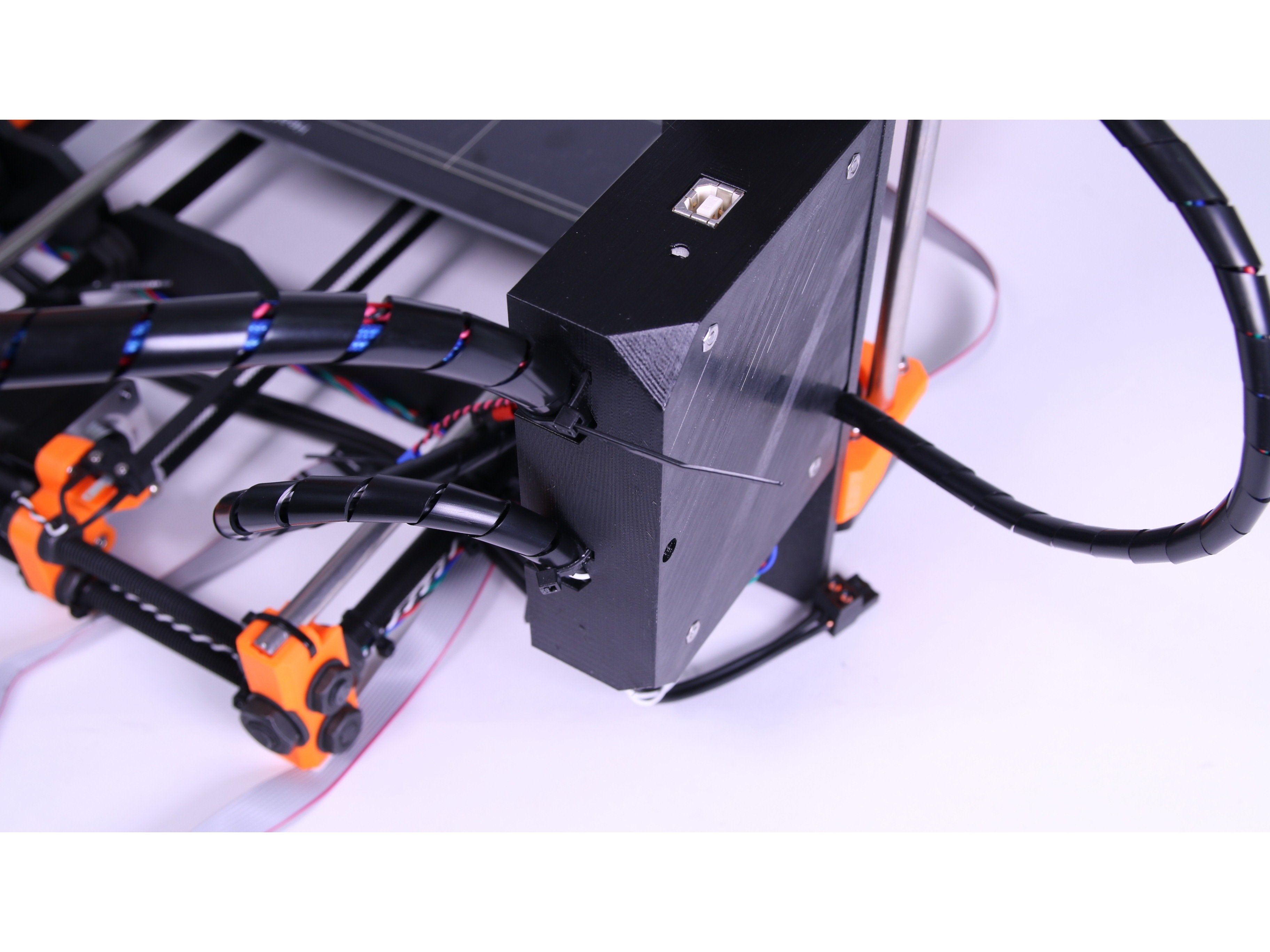 Securing extruder cables to the Rambo cover base