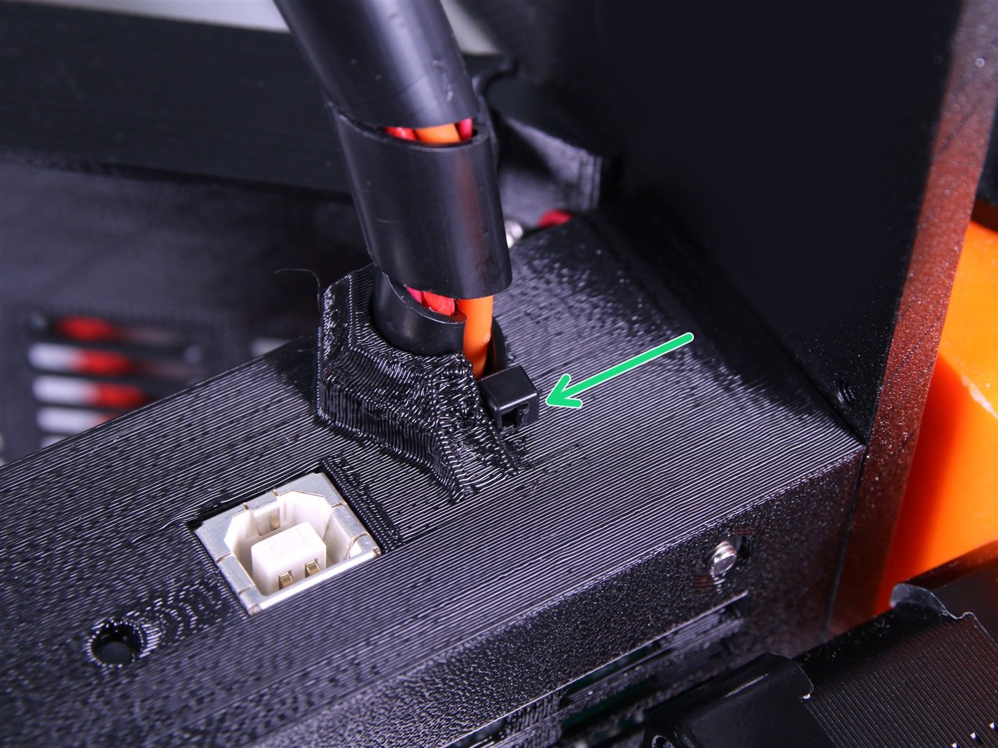 Securing extruder cables to the Rambo cover base