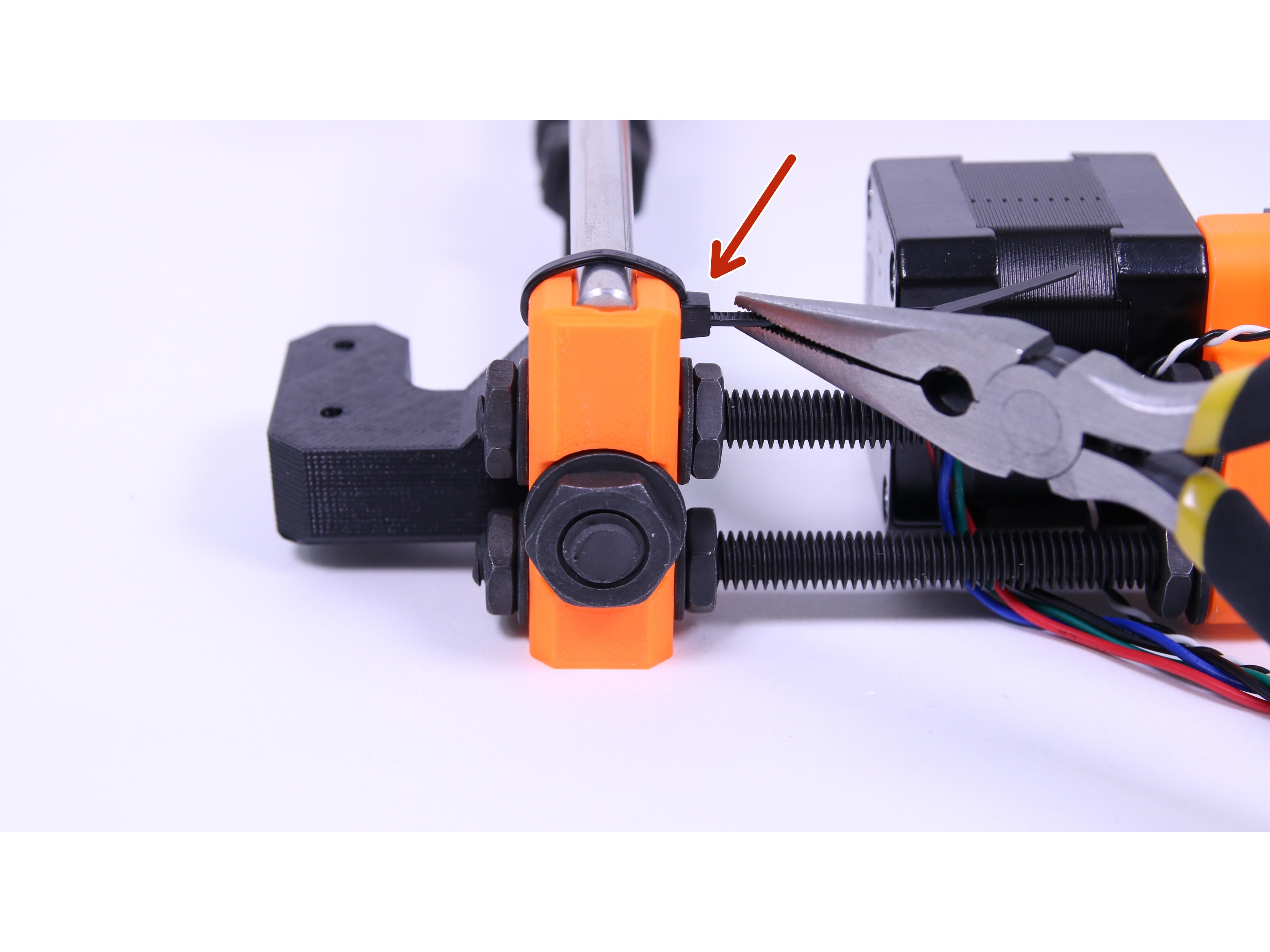Tighten the zipties on the Y-axis stage