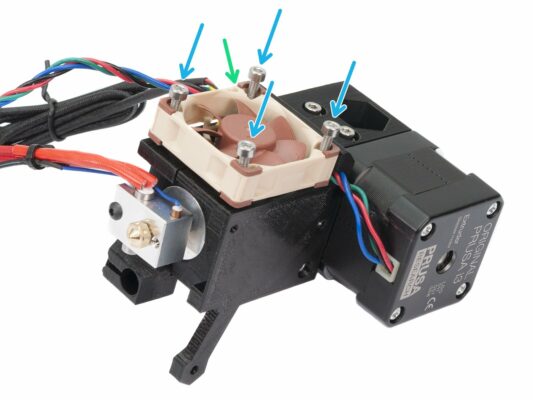 Mounting the left hotend fan